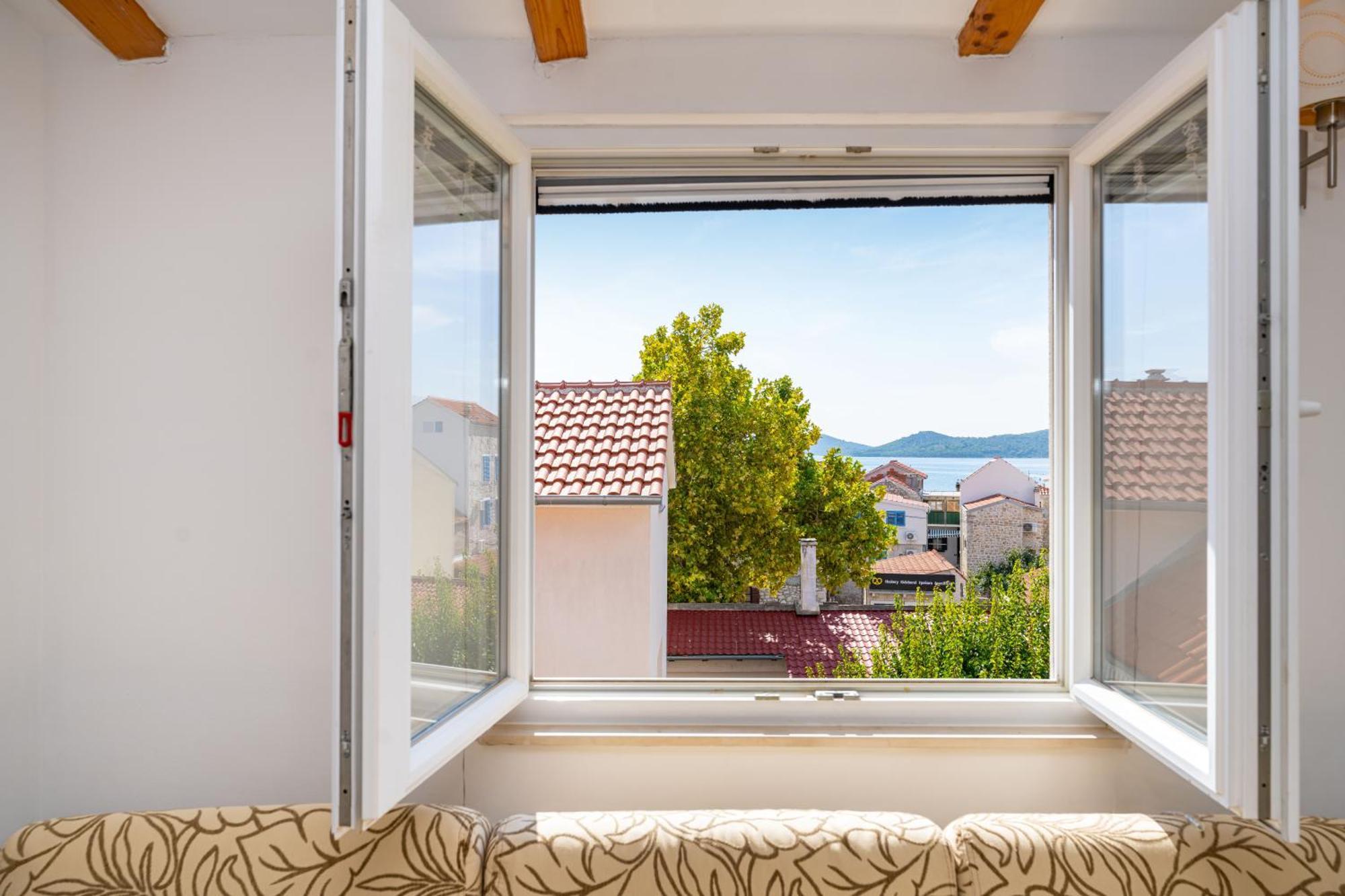 בטינה Apartmenthouse Ivana מראה חיצוני תמונה