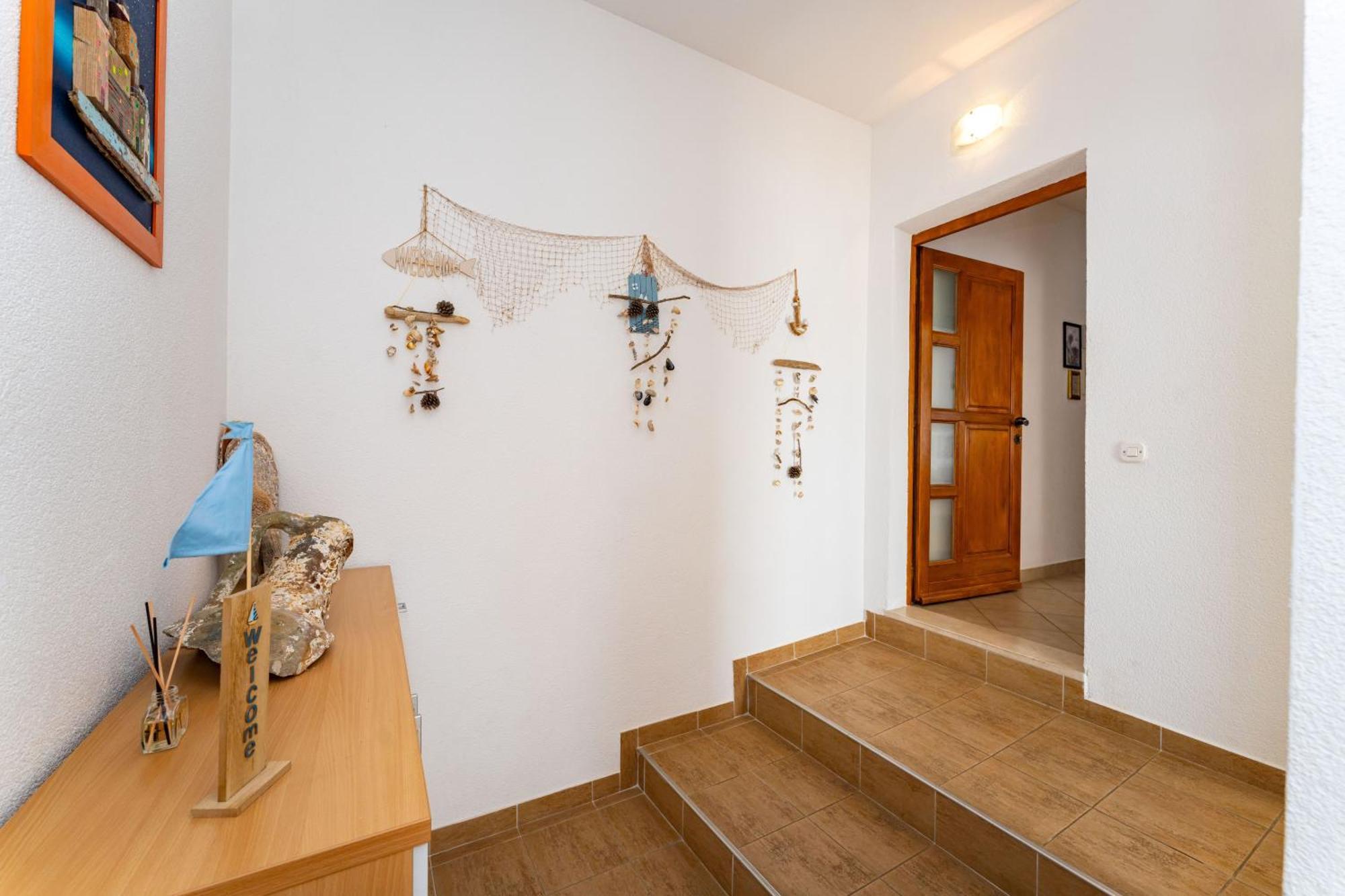 בטינה Apartmenthouse Ivana מראה חיצוני תמונה